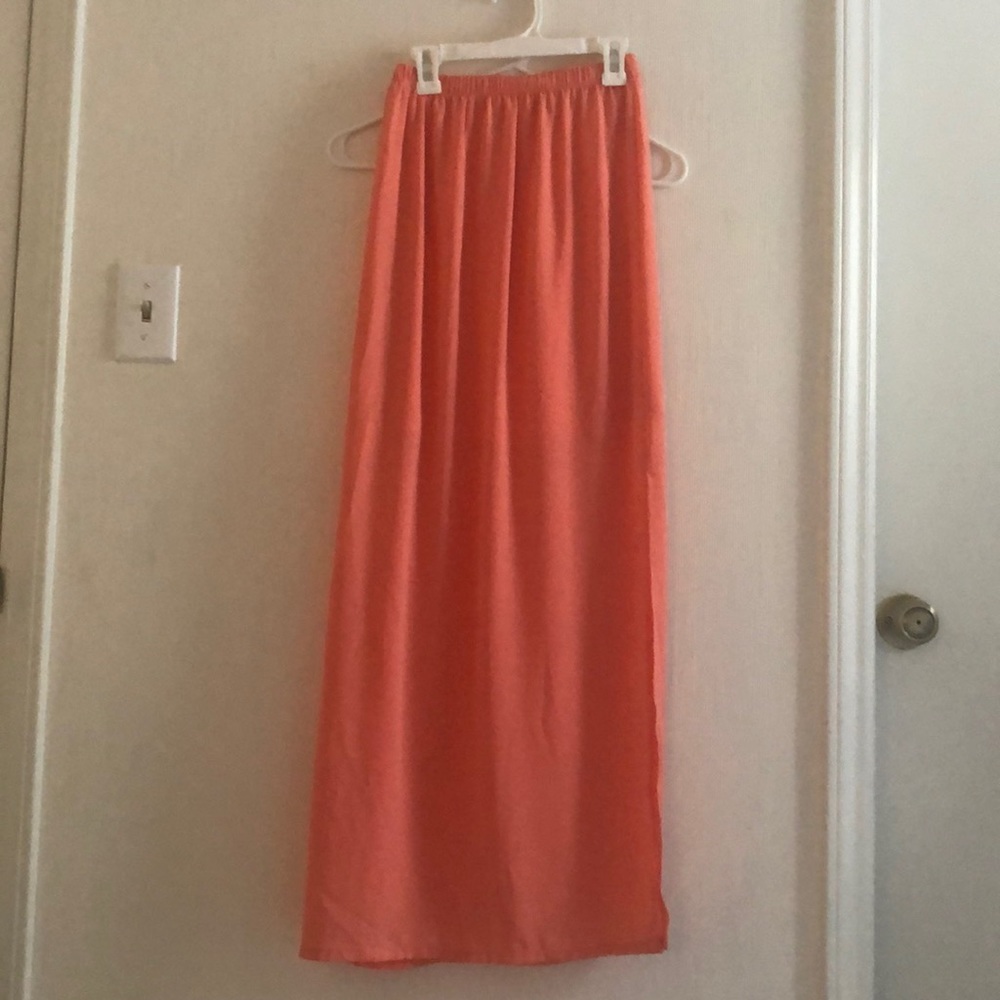 Long skirt